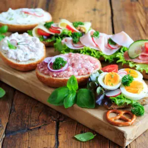 Canapés & Brötchenhälften